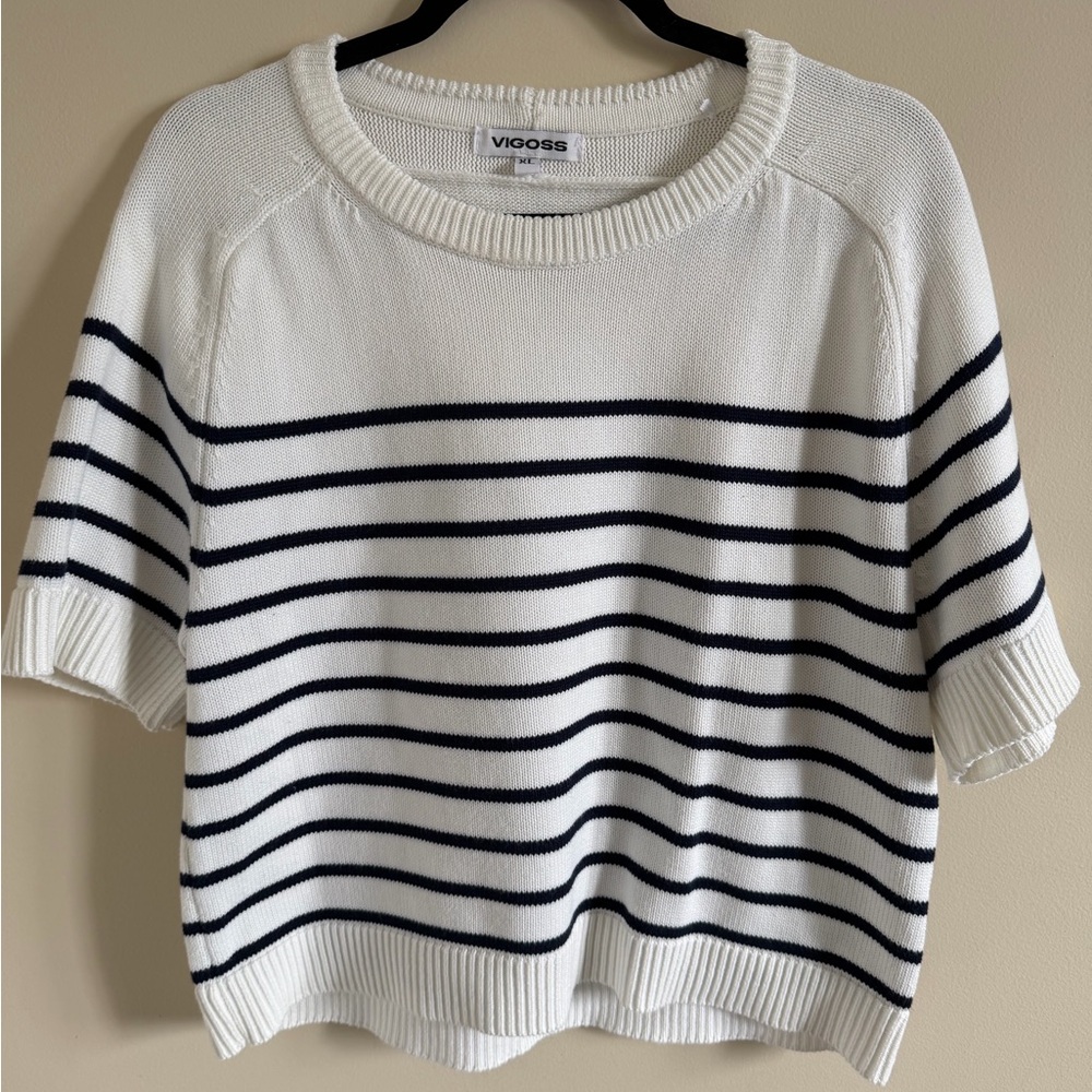 Vigoss Knit Top in White with Black Trim